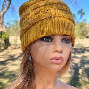 ✨A Little Sparkle✨ Yarn-Gold Beanie